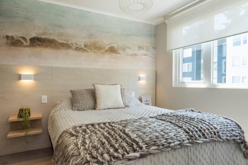 Condominio: Tranquil Two-bedroom Retreat With Pool And Access